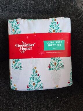NWT Christmas Holiday Full Size Ultra Soft Sheet Set December Home Tree Print